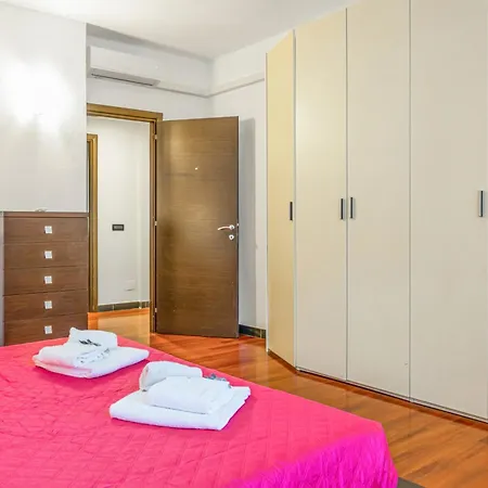 Apartment Casa Malva! Roomy & Colourful Flat *