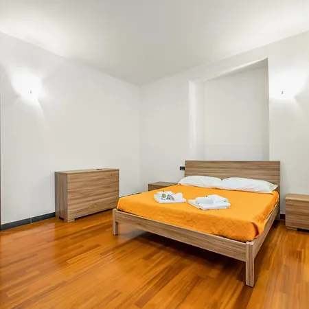 Casa Malva! Roomy & Colourful Flat * La Spezia